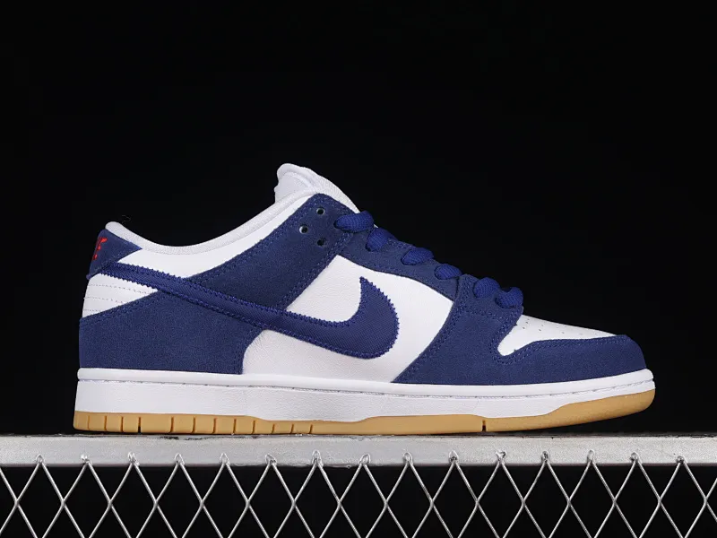 All Categories Nk SB Dunk Series Nk SB Dunk Low Low-top Sneakers M Version Pure Original Nk SB Dunk Low White Blue Los Angeles Dodgers SB Smashing Backboard Fashion Casual Sneakers DO9395-400